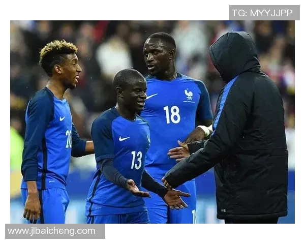 全球足球巨星风采 盘点当今十大球坛传奇人物及其精彩瞬间