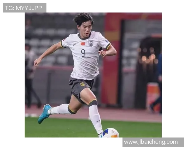 足球界新生代球星崛起：他们如何改变全球足球格局与未来发展趋势